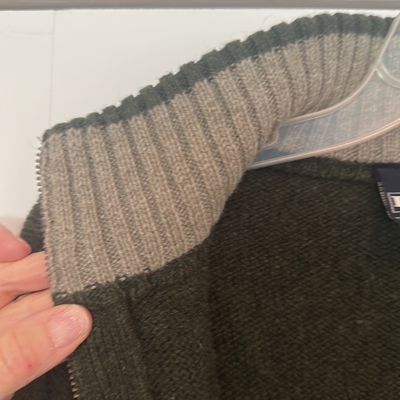 Legacy brand new green 100% wool zip up sweater size L - Picture 3 of 6